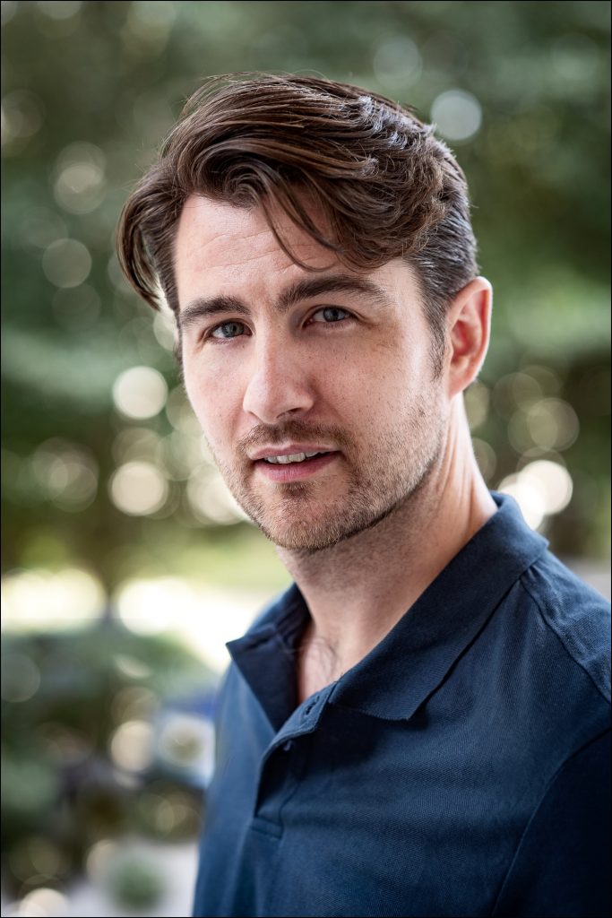 Headshot by DLP-3-2.jpg